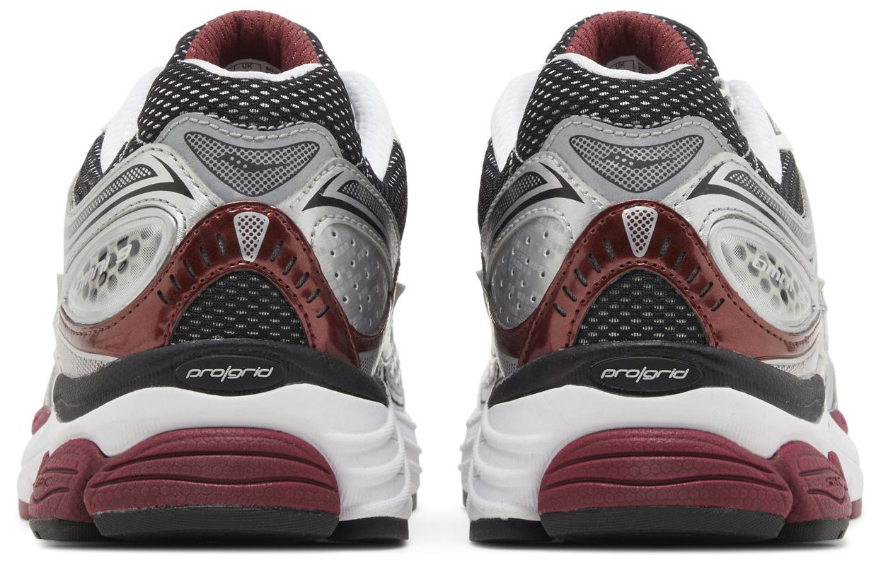 Saucony ProGrid Omni 9 OG White Silver Red-Back