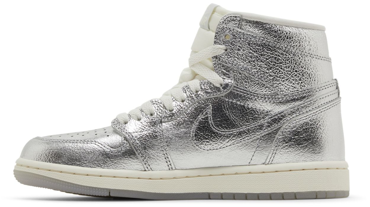Jordan 1 Retro High OG Chrome (Women's)-2
