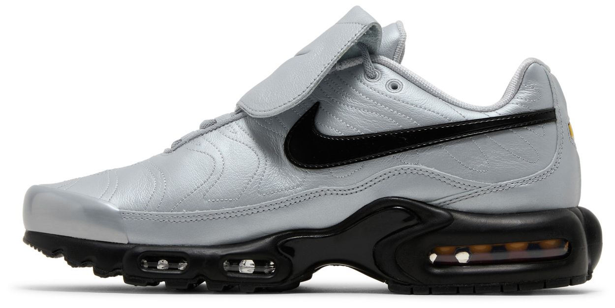 Nike Air Max Plus Tiempo Wolf Grey Black-2