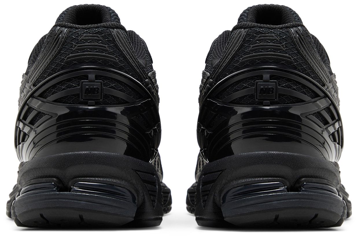 New Balance 1906U Triple Black-Back