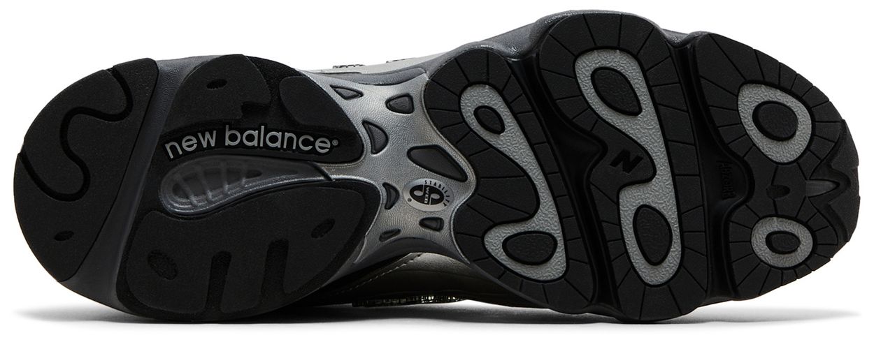 New Balance 1000 Black Silver Metallic-Sole