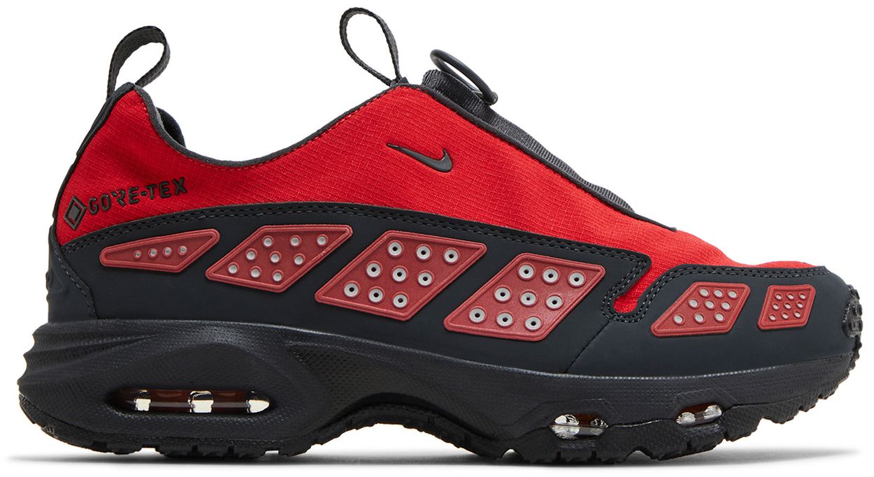 Nike Air Max Sunder Gore-Tex Hyper Crimson (Women's)-1