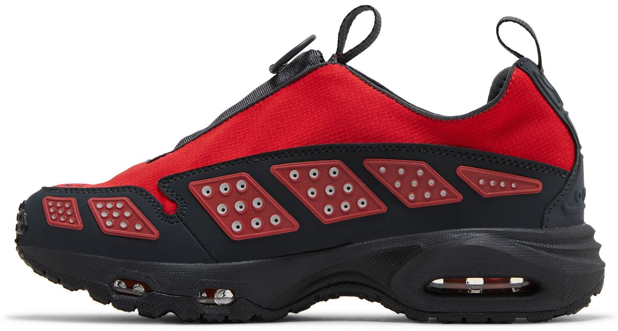Nike Air Max Sunder Gore-Tex Hyper Crimson (Women's)-2