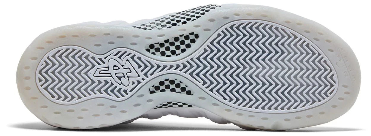 Nike Air Foamposite One Triple White-Sole