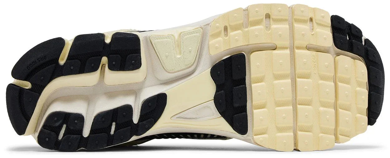 Nike Zoom Vomero 5 Alabaster Black-Sole