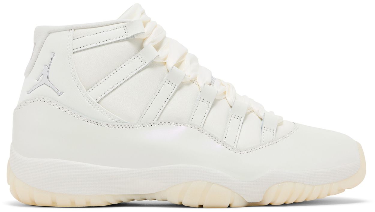 Jordan 11 Retro Pearl (Women's)-1