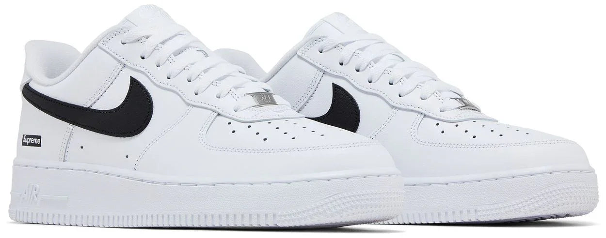 Nike Air Force 1 Low Supreme White Black-Pair