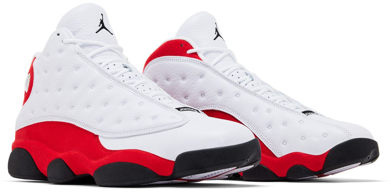 Jordan 13 Retro OG Chicago (2026)-Pair