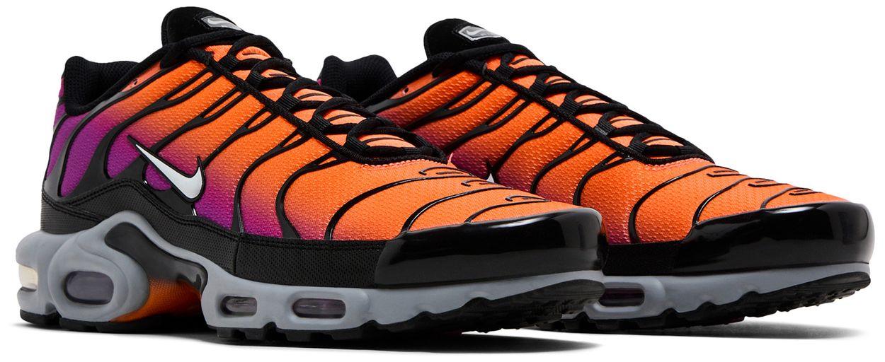 Nike Air Max Plus Desert Sunset-Pair