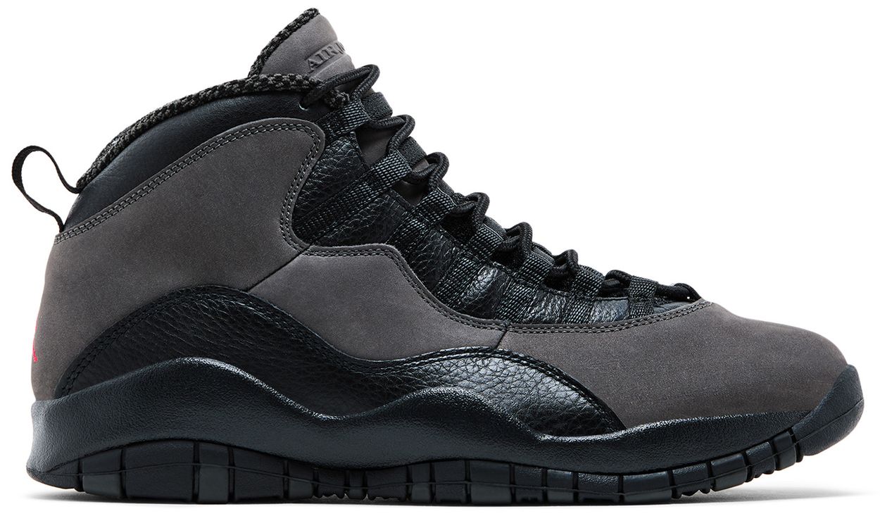 Jordan 10 Retro Shadow (2025)-1
