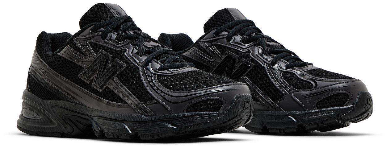 New Balance 740 Triple Black-Pair