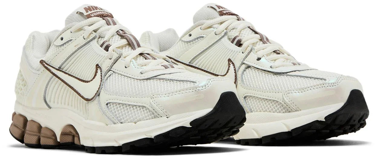 Nike Zoom Vomero 5 Sail Mink Brown Black (Women's)-Pair