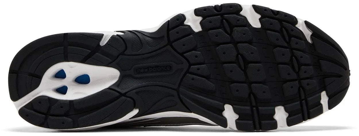 New Balance 740 White Silver Metallic Navy-Sole