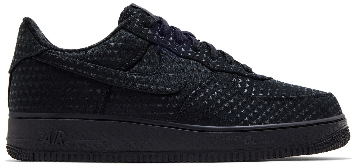 Nike Air Force 1 Low Valentine's Day Black (2026)-1
