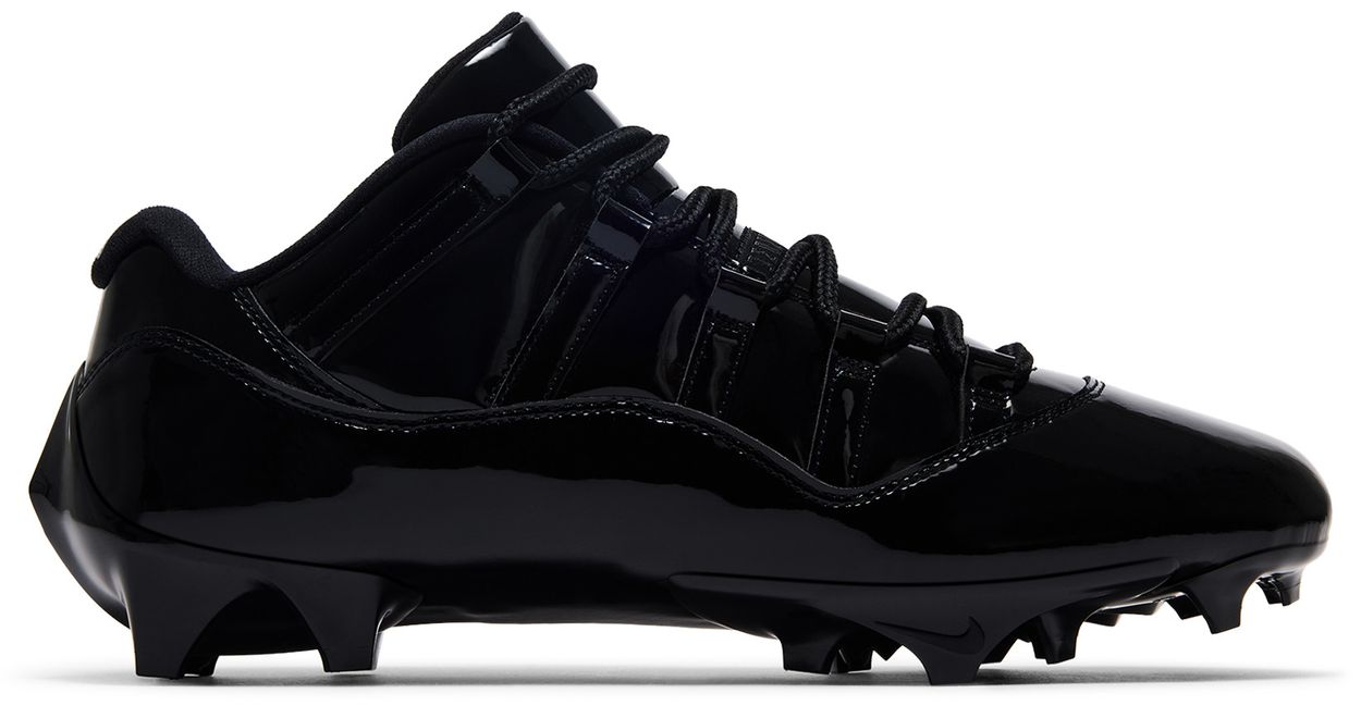 Jordan 11 Low TD Cleat Patent Black-1