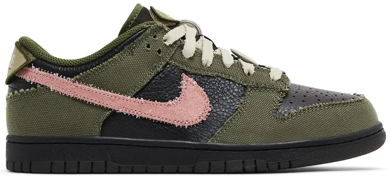 Nike Dunk Low Dunks Not Dead