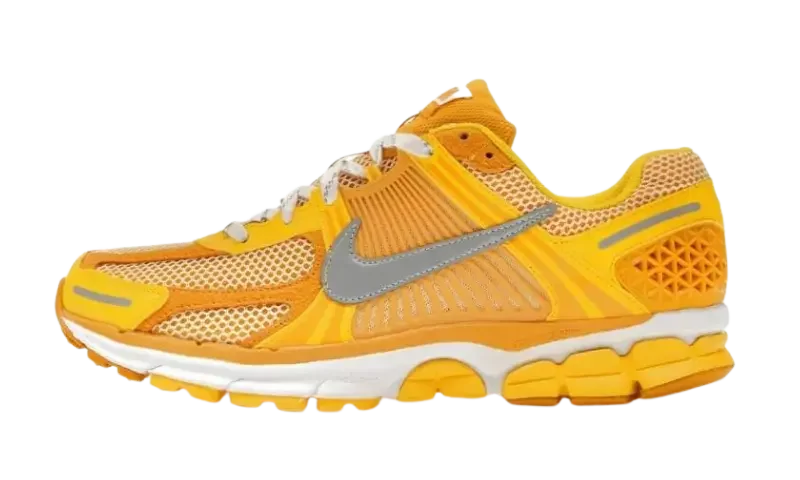 Nike Zoom Vomero 5 Yellow Ochre - MTHOR SHOP