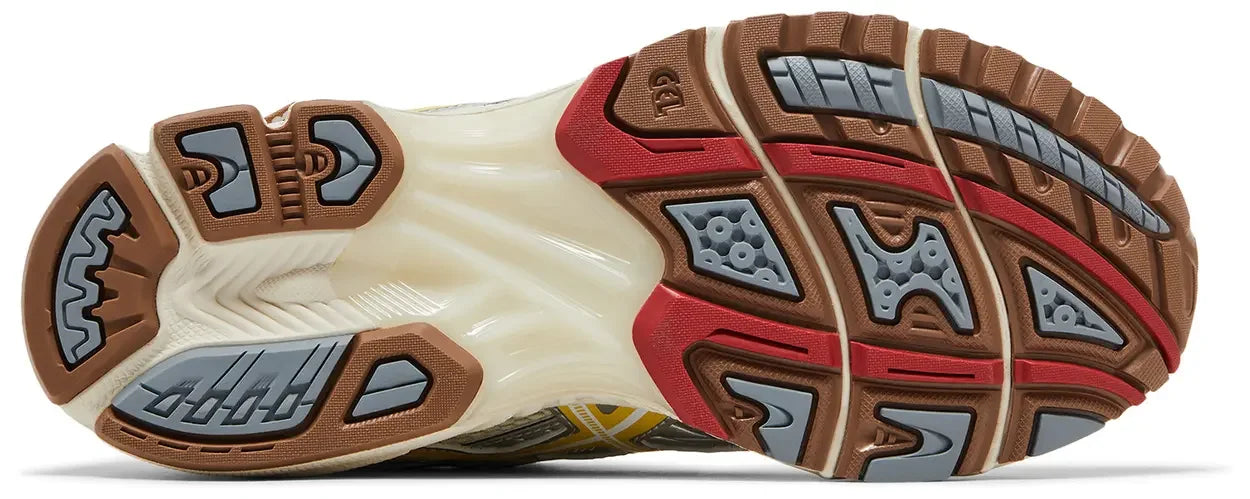 ASICS Gel-Nimbus 10.1 Vandy The Pink x atmos Banana Split Banana Sole