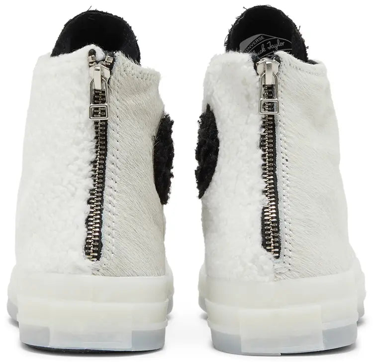 Converse_Chuck_Taylor_All_Star_70_Hi_CLOT_Panda_Pack-heelcounter