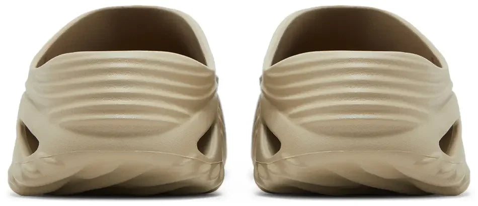 Crocs Echo Wave Clog Moth