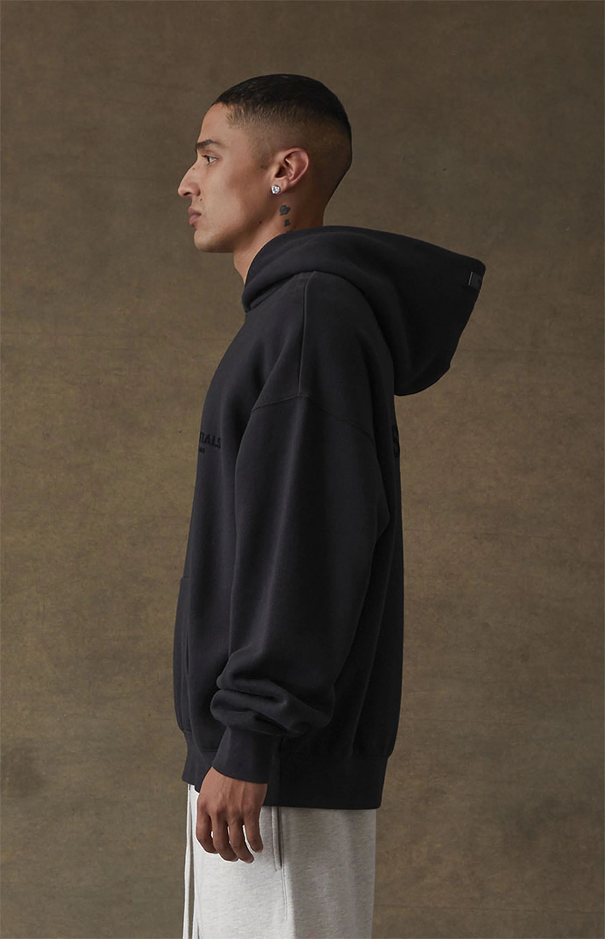 Fear of God Essentials Pullover Chest Logo Hoodie Stretch Limo/Black back outfit side