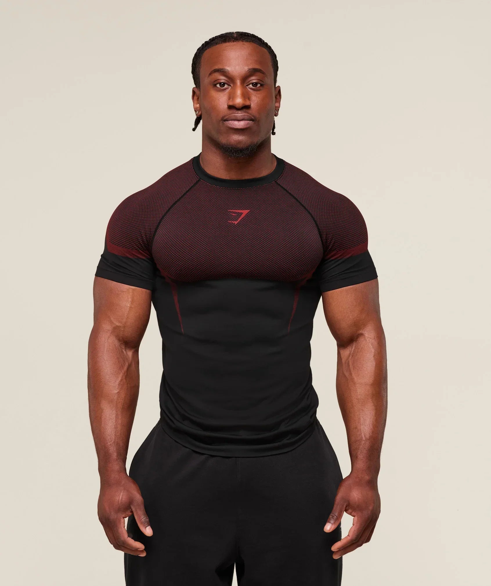 Front Gymshark Onyx 5.0 Seamless T-shirt
Black/Carmine Red
