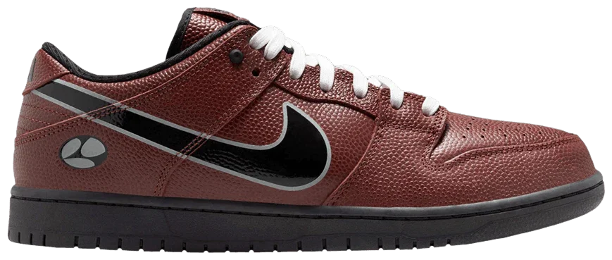 Nike SB Dunk Low Limosine Skateboards