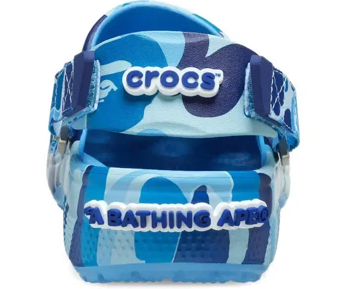Hell counter Crocs Classic Clog A Bathing Ape ABC Camo Blue