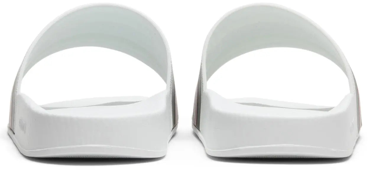 Hell counter Gucci Pursuit Pool Slides White