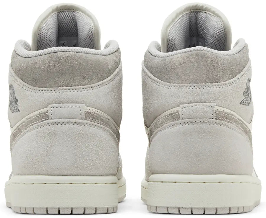 Hell counter Jordan 1 Mid SE Neutral Grey Sail
