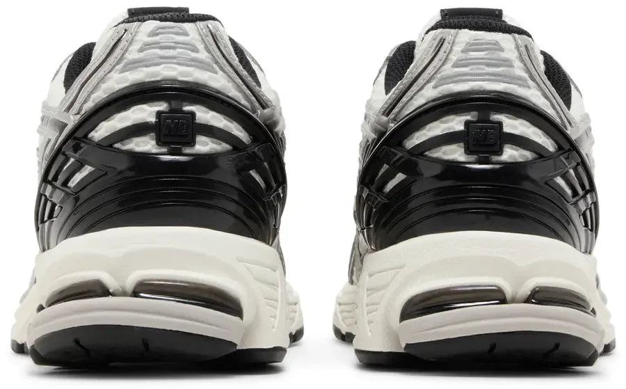 Hell counter New Balance 1906R Silver Black