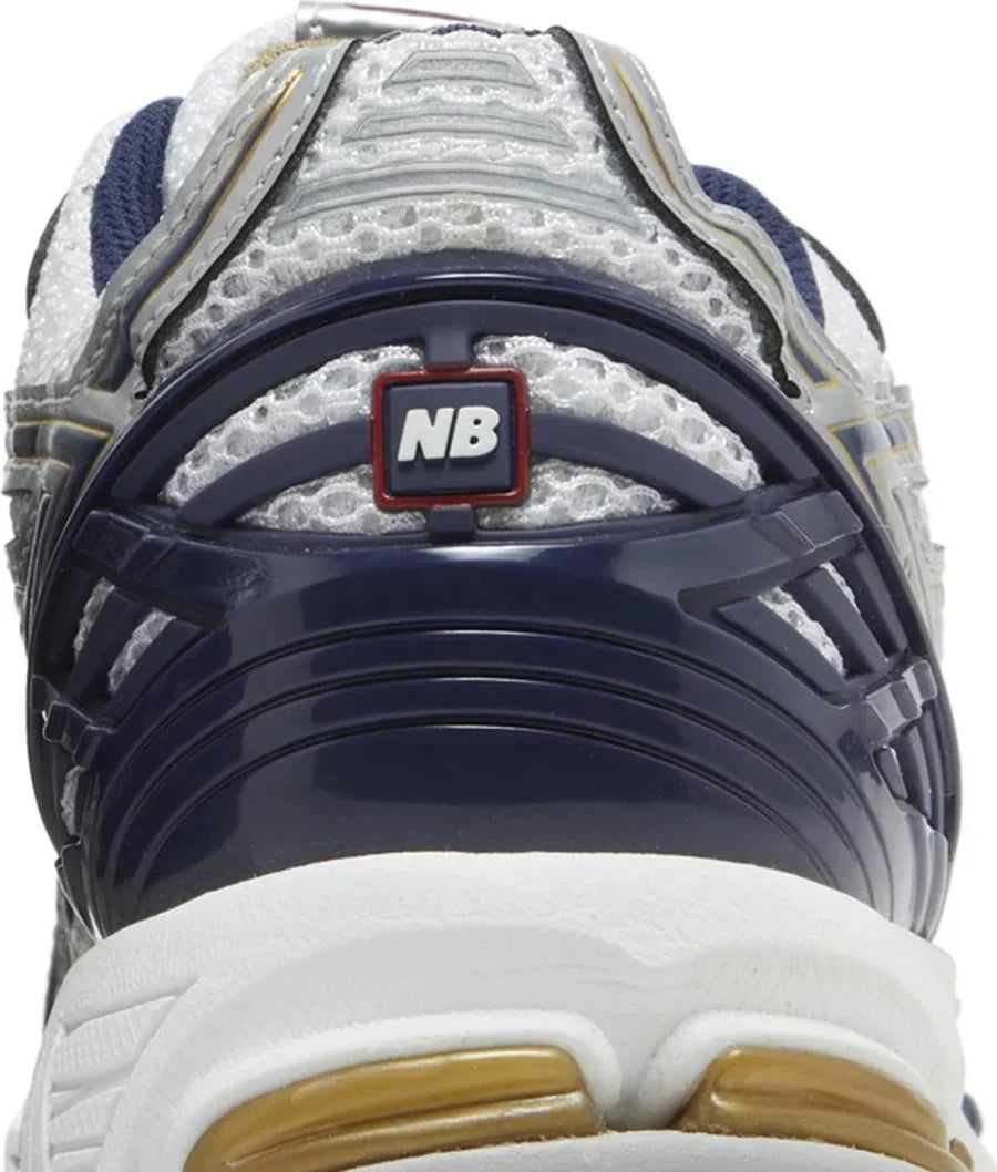 Hell counter New Balance 1906R White Navy Gold