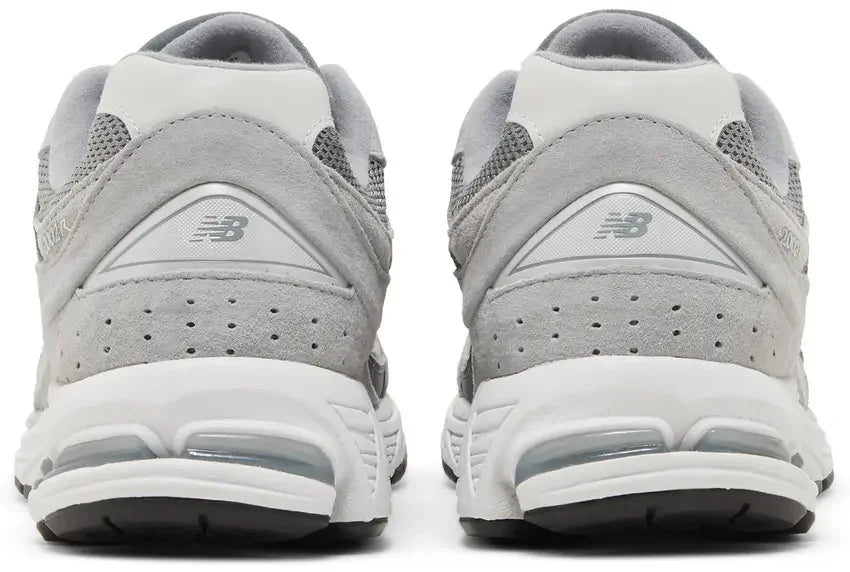 Hell counter New Balance 2002R
Steel Grey Orca