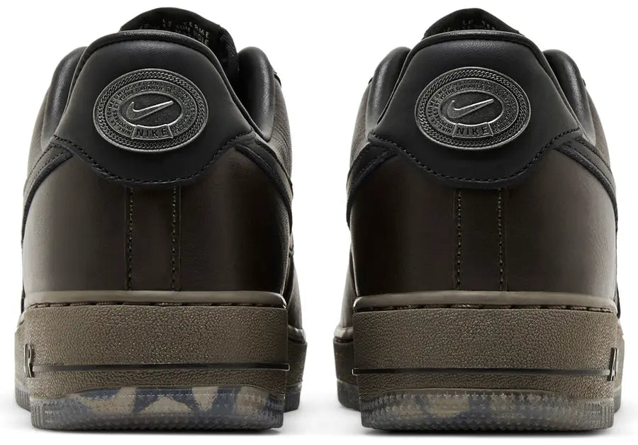 Hell counter Nike Air Force 1 Low Paris