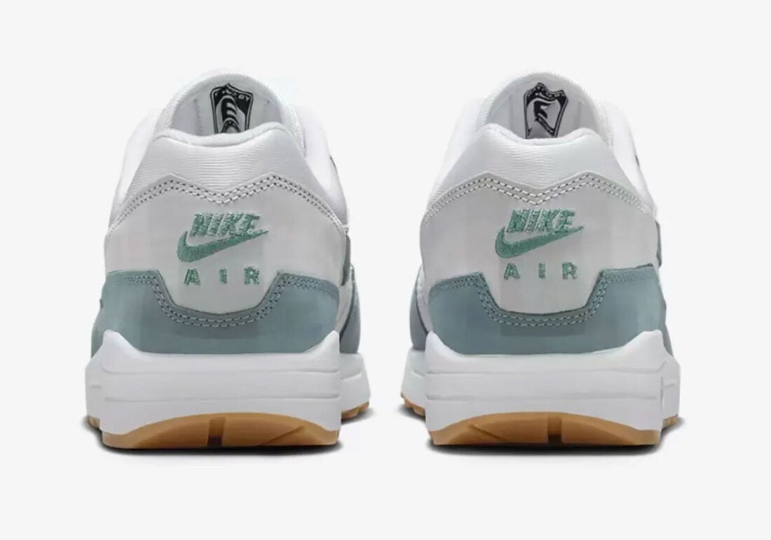 Hell counter Nike Air Max 1 .SWOOSH Low Poly Adventure