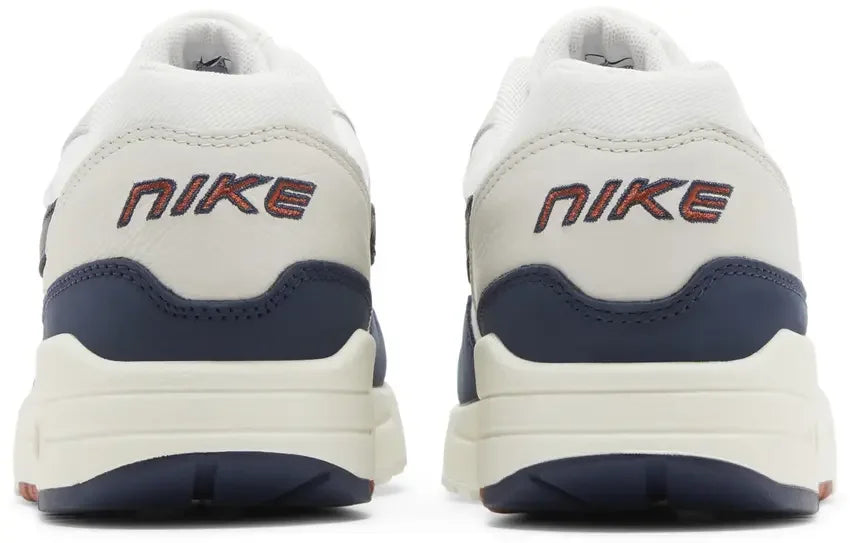 Hell counter Nike Air Max 1 LX Obsidian Light Orewood Brown (W)