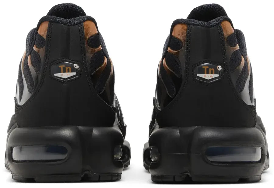Hell counter Nike Air Max Plus Dark Obsidian Monarch
