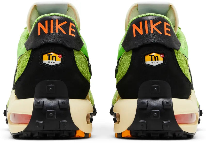 Hell counter Nike Air Max Waffle Racer SP
Action Green Altitude Green