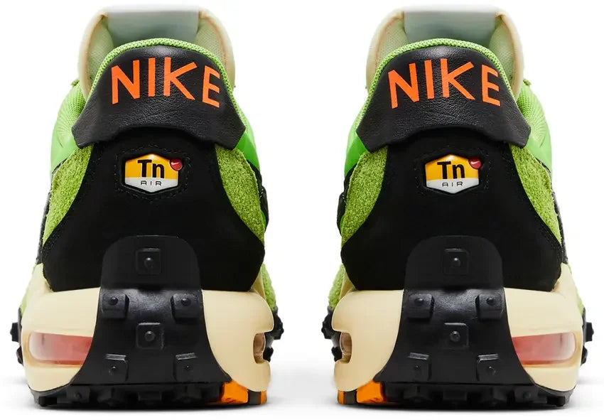 Hell counter Nike Air Max Waffle Racer SP
Action Green Altitude Green