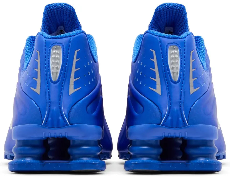 Hell counter Nike Shox R4 Racer Blue Metallic Silver (W)