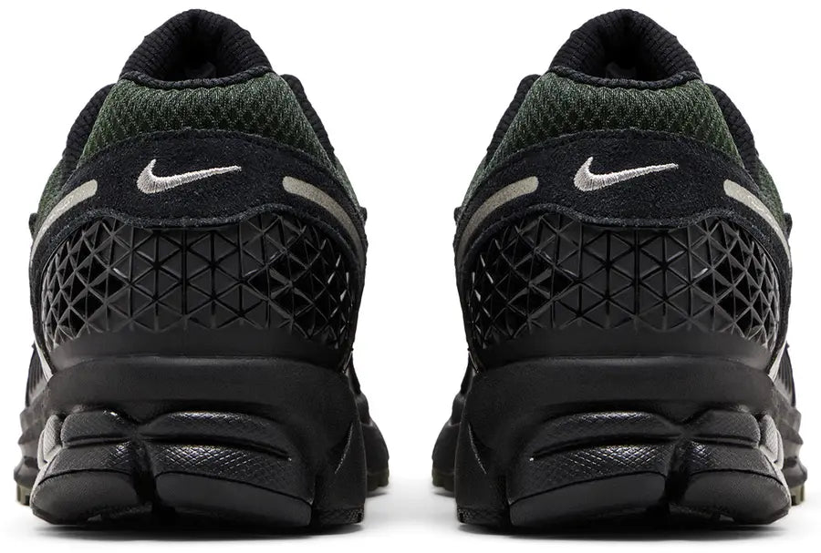 Hell counter Nike Zoom Vomero 5 Black Sequoia