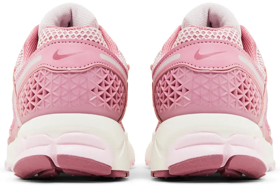 Hell counter Nike Zoom Vomero 5 Elemental Pink (W)