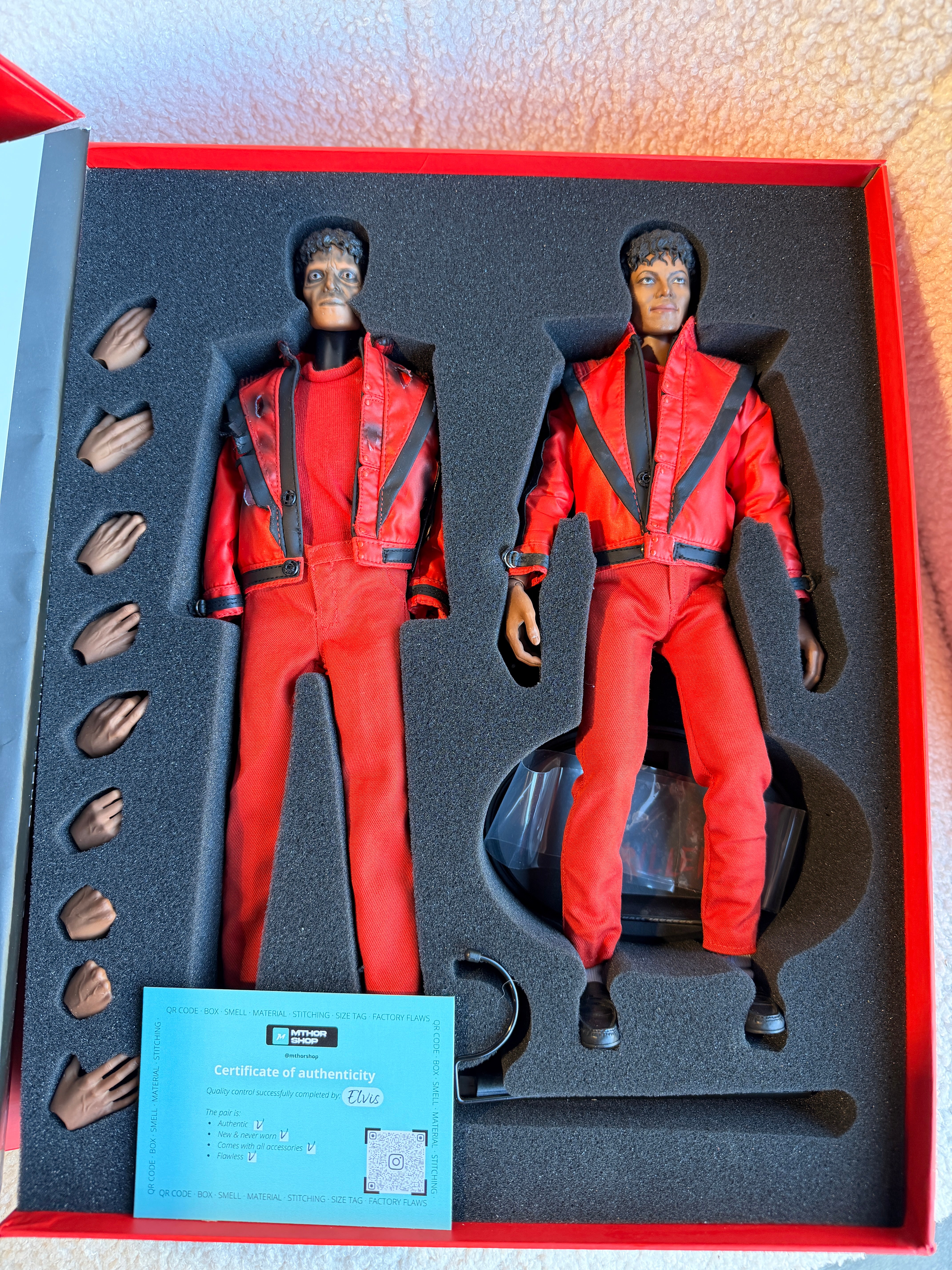 Hot Toys Michael Jackson Michael Jackson Thriller Version Collectible Figure Authentic
