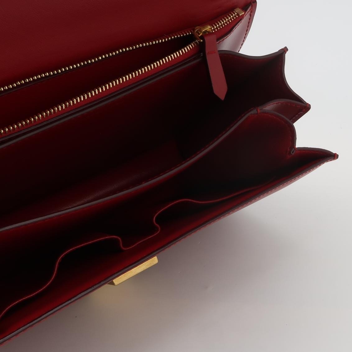 Céline Classic Box Medium-Inside