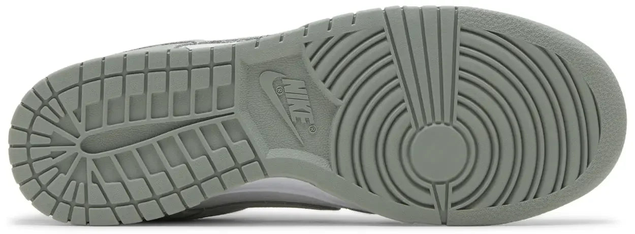 Nike Dunk Low SE White Light Pumice