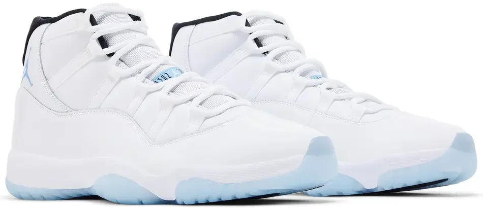 Jordan 11 Retro Legend Blue (2024) pair