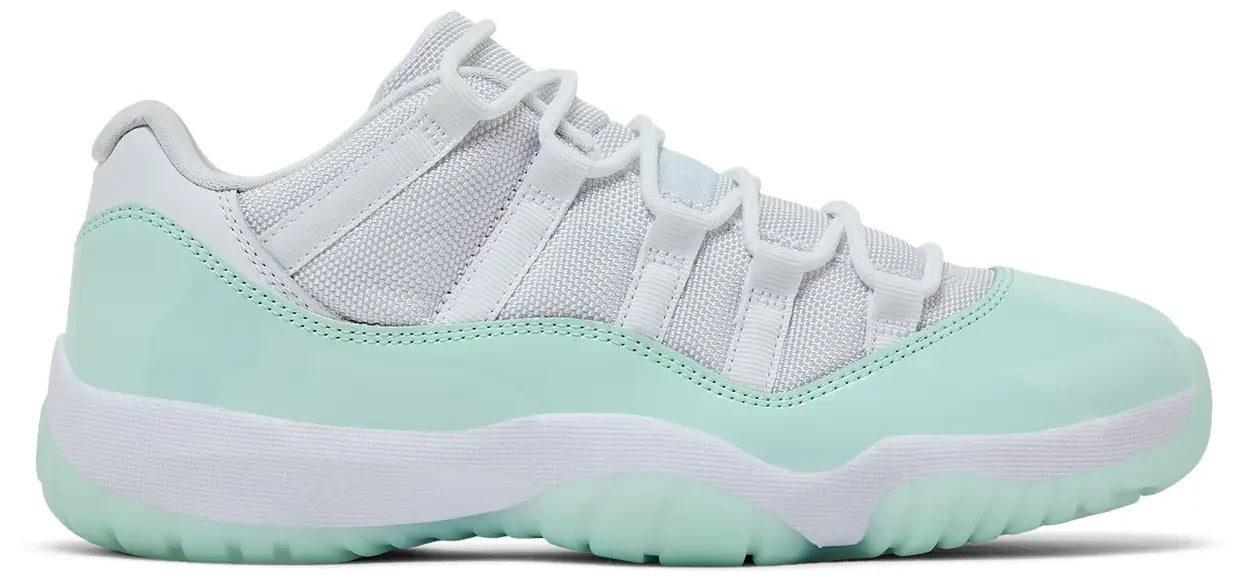 Jordan 11 Retro Low Igloo (W)