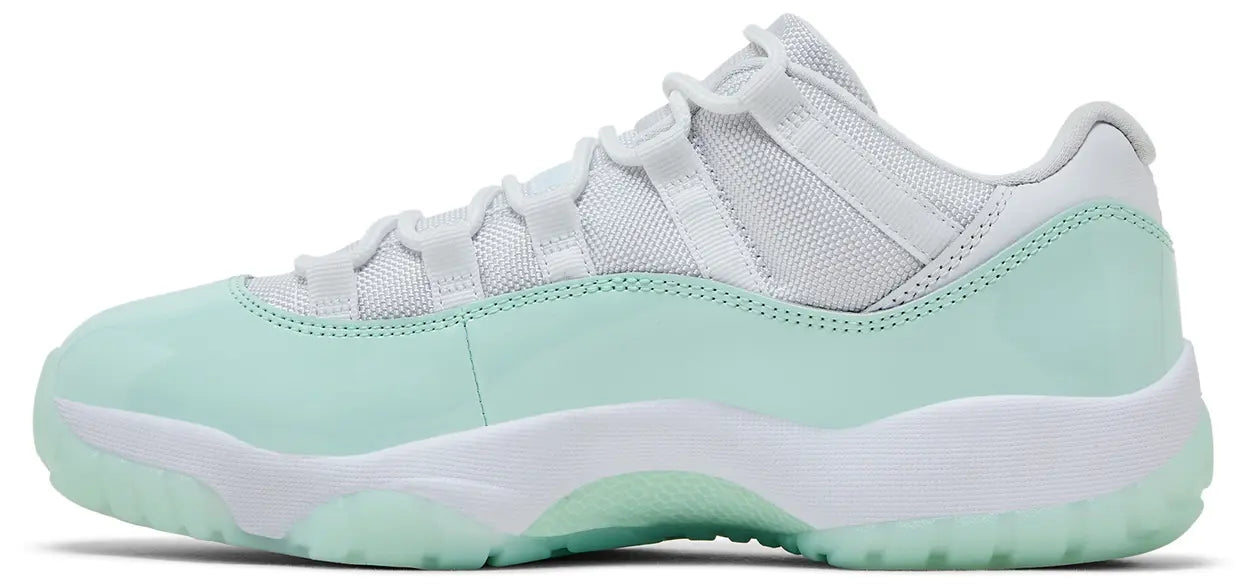 Jordan 11 Retro Low Igloo (W)