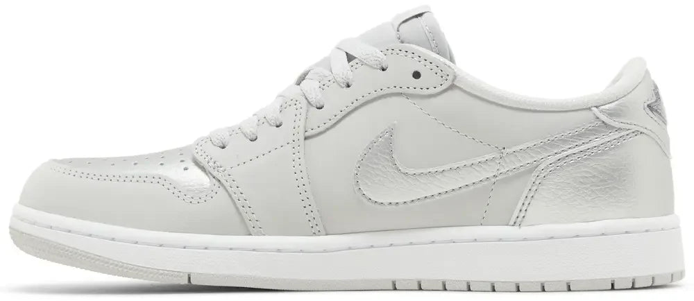 Jordan 1 Low OG Metallic Silver