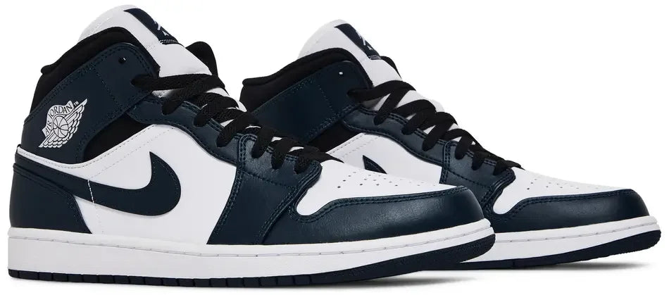 Jordan 1 Mid Armory Navy pair